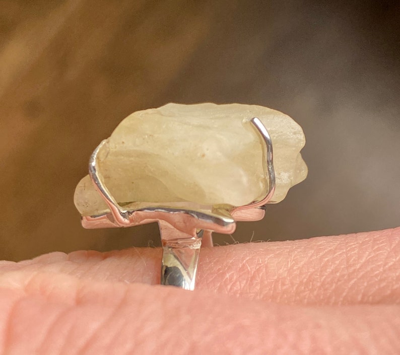 Crystal Healing Meditation Rare Libyan Desert Glass 925 Silver Handmade Ring Size 9