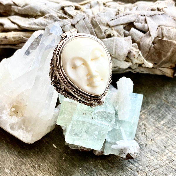 Hand Carved Goddess Face 925 Silver Handmade Locket Poison Ring - Crystal Healing Meditation