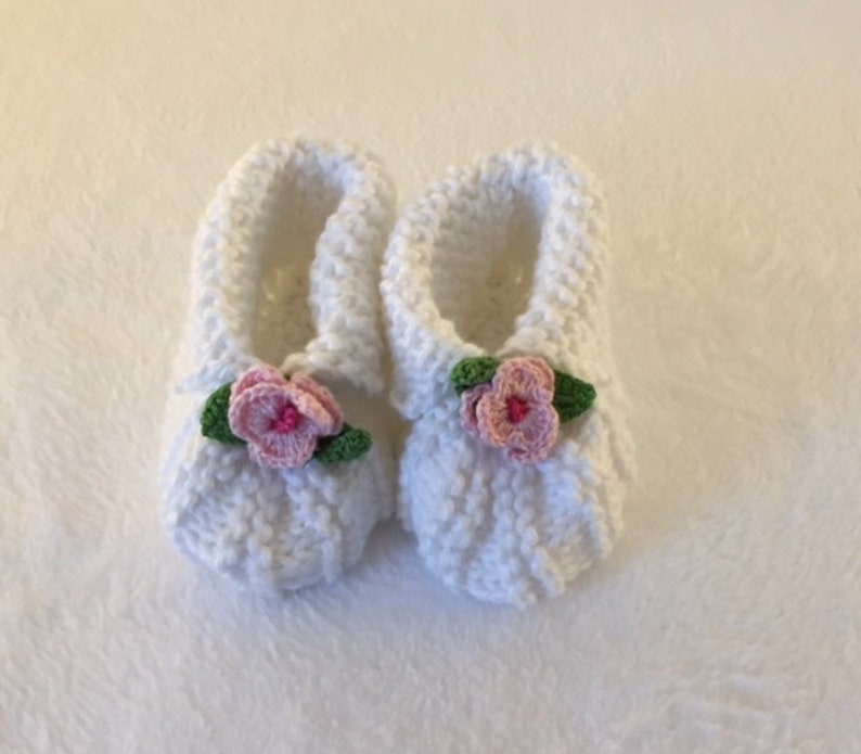 Sweater Hand Knit Elegant Baby Girl Blanket Hat and Booties Set MAGIC