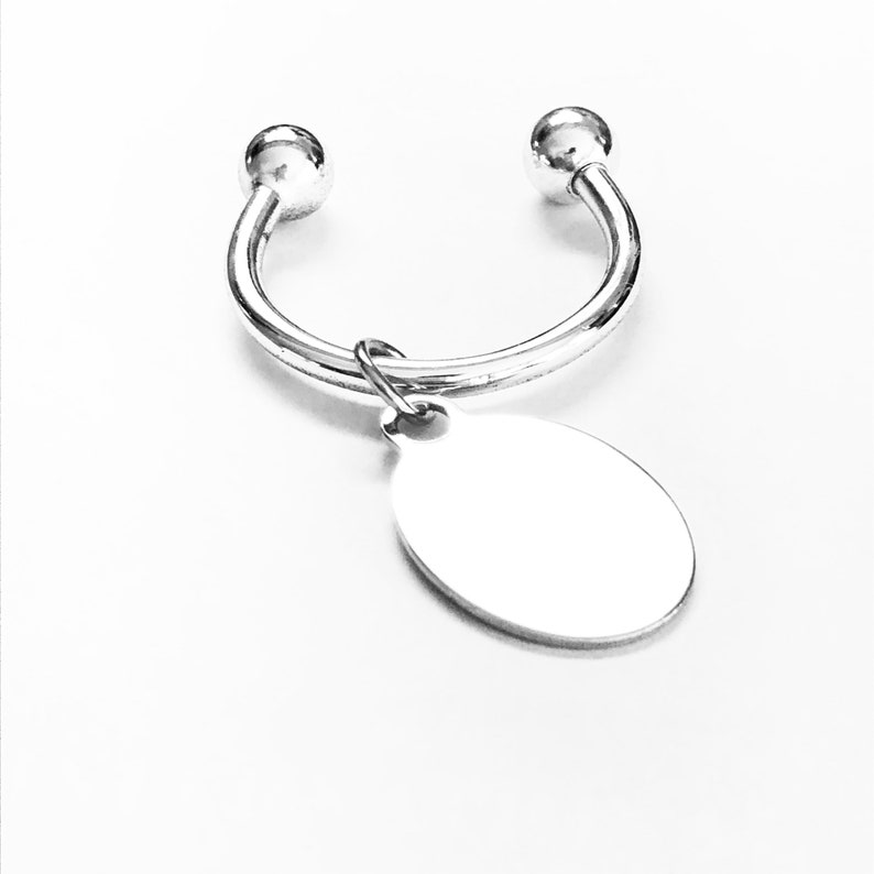 Oval Tag Key Ring Silver Non Tarnishing Personalized Free Engraving Classic Gift Wedding Bridesmaids Graduation Keepsake Sweet 16 Birthday