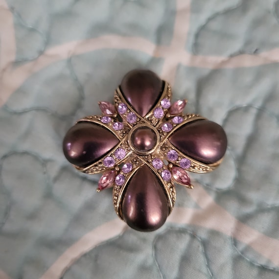 Vintage Monet brooch - image 3