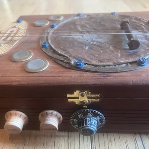 Cigar Box Guitar XII