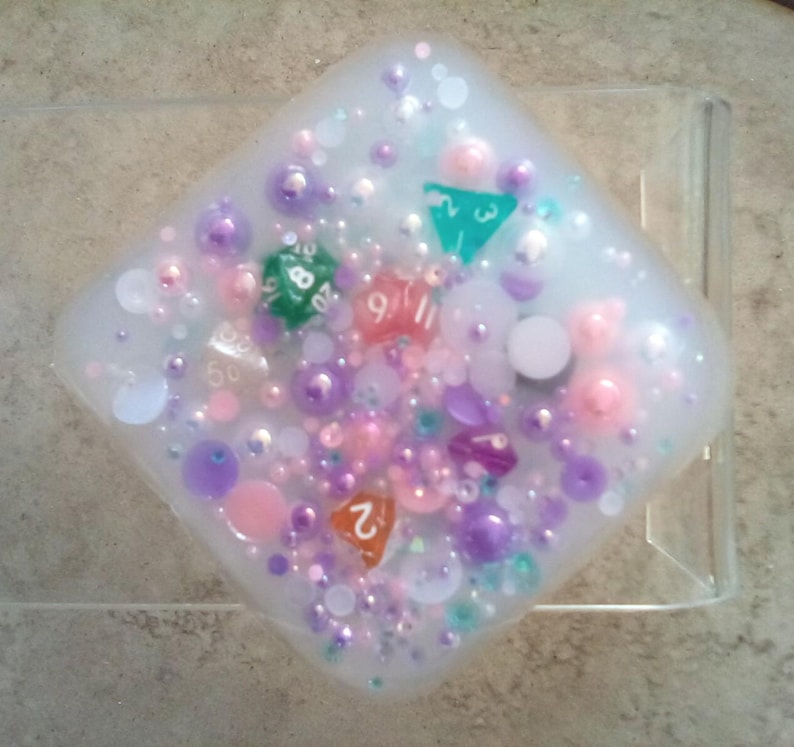 Translucent Silicone Polyhedral Pick-pad With Inclusions Anxiety ...