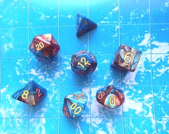 Leyenda del Templo Hundido - Juego de dados poliédricos de resina Fluid Art