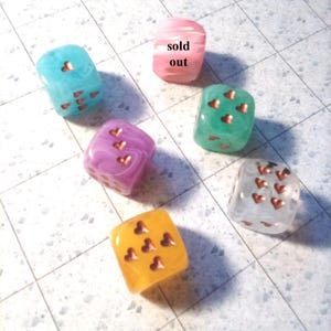Whimsical Ethereal - Single 15mm Resin D6 with Copper Heart Pips