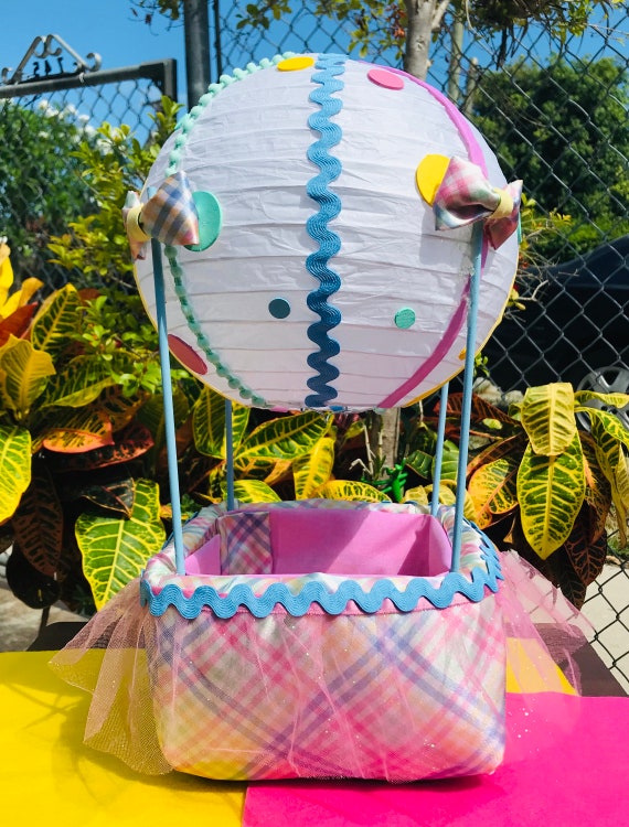 baby shower hot air balloon basket