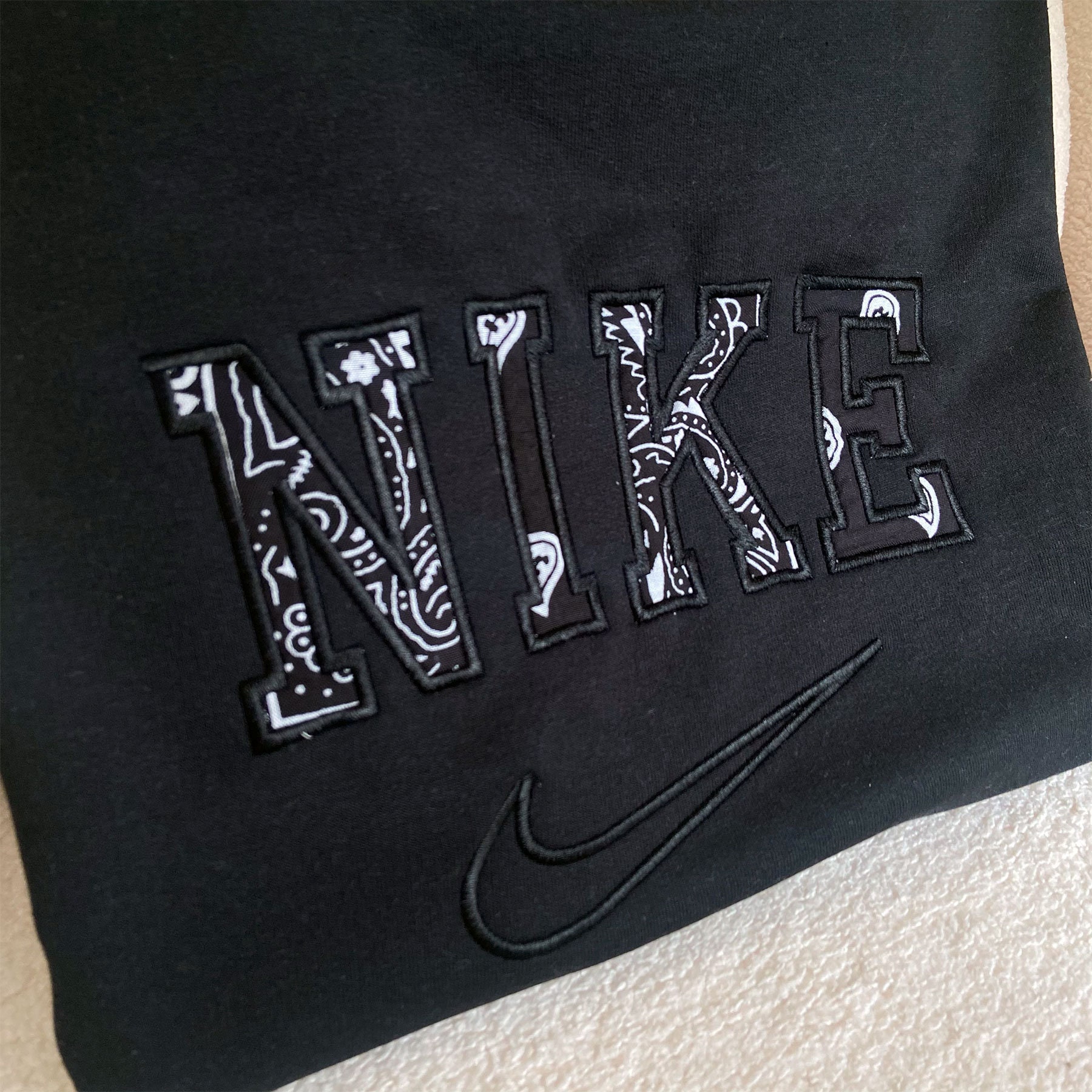 nike bandana sweatshirt