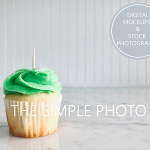 Cupcake Topper Mockup, Green Cupcake Mockup, Photo Of Cupcake, Styled Stock Photo, Stock Photo of Cupcake, Styled Cupcake, Green Cupcake