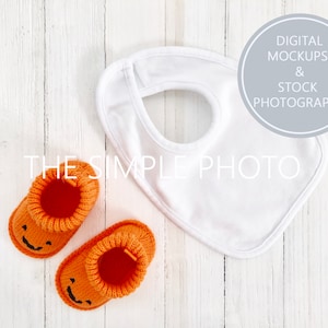 Halloween Bib Mockup, Fall Bib Mockup, Fall Baby Bib Photo, Blank Bib, Baby Photo, Infant Mockup, Baby Halloween Photo, Stock Photography