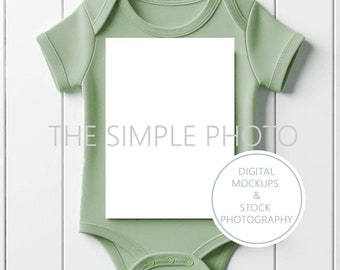 Mockup di invito neutro per baby shower