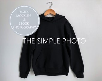 Kids Gildan sudadera con capucha negra Mockup, sudadera con capucha para niños, sudadera con sudadera, sudadera, fondo de sudadera, sudadera negra en blanco, Mockup