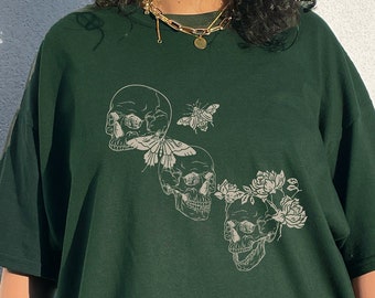 Dark Academia Kleidung Light Alt Kleidung Edgy Witchy Ästhetisch Grunge Mall Goth Halloween Shirt Egirl Tanzende Skelette Memento Mori