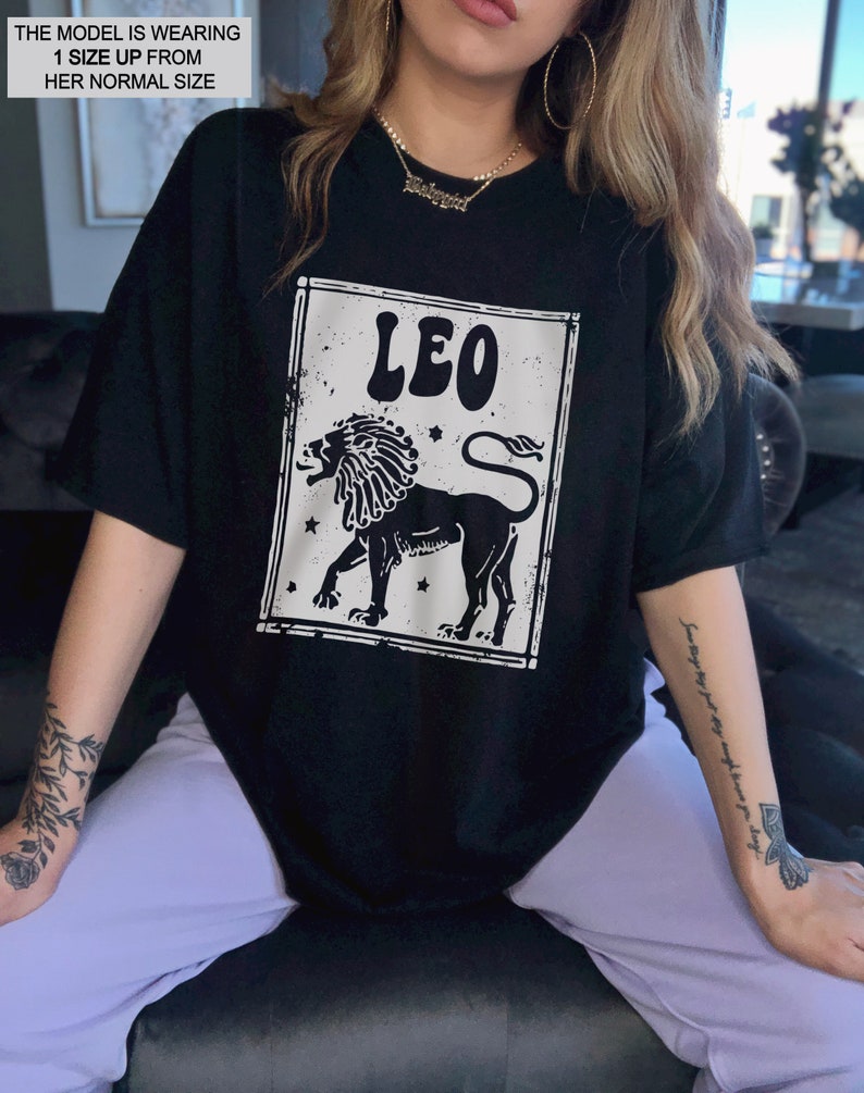 Leo Shirt Zodiac tee Leo Birthday Gift Astrology Clothing Trendy Vintage Oversized tshirt Indie Cothes Aesthetic Alt Clothing Tarot Card image 3
