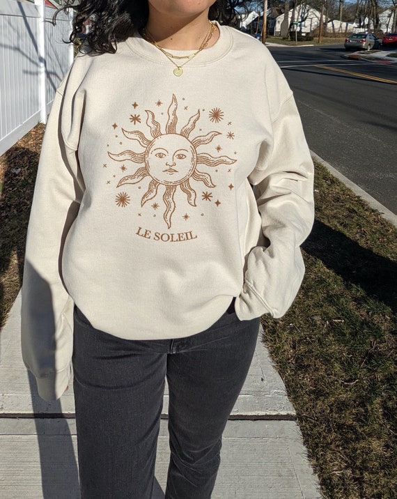 Celestial Shirt Sun and Moon Shirt Sun Crewneck Alt Clothing Aesthetic Hoodie Indie Clothing Light Academia Oversized Sweatshirt Vintage