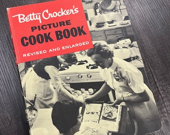 BEAUTIFUL Antique Cookbook 1956 Betty Crocker's Picture Cook Book 2nd Ed. 4th Printing Crocker Cookbook Vintage Recipes B