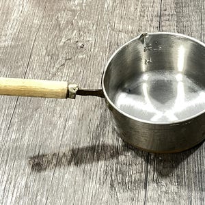 Vintage Nora Nelson 1 Cup Pot Measuring Cup Copper Bottom Wood Handle