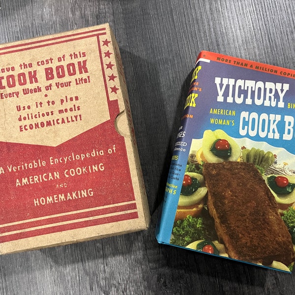 1944 WARTIME The Victory Binding of The American Woman's Cook Book in Original Box Wartime Edition Vintage Cookbook Recipes 1943 WWII