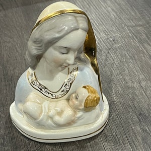 Vintage 4-1/2&quot; Madonna Holding Baby Jesus Bust Mother Mary Religious Figurine Catholic Collectible Statue