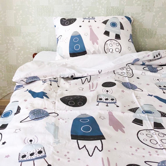 outer space kids bedding