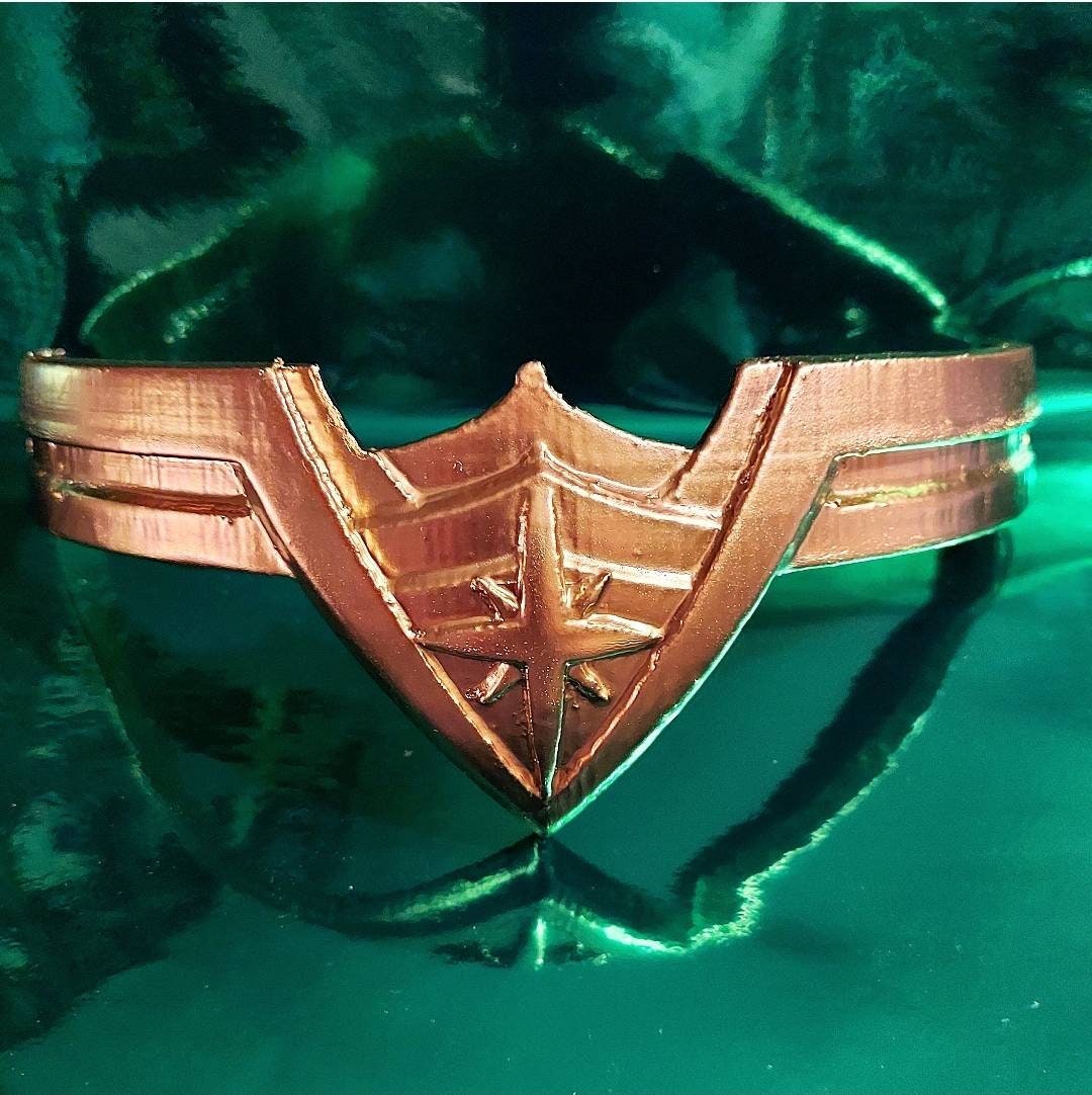 WONDER WOMAN Tiara Crown Queen of the Amazons TV Show  display picture 2