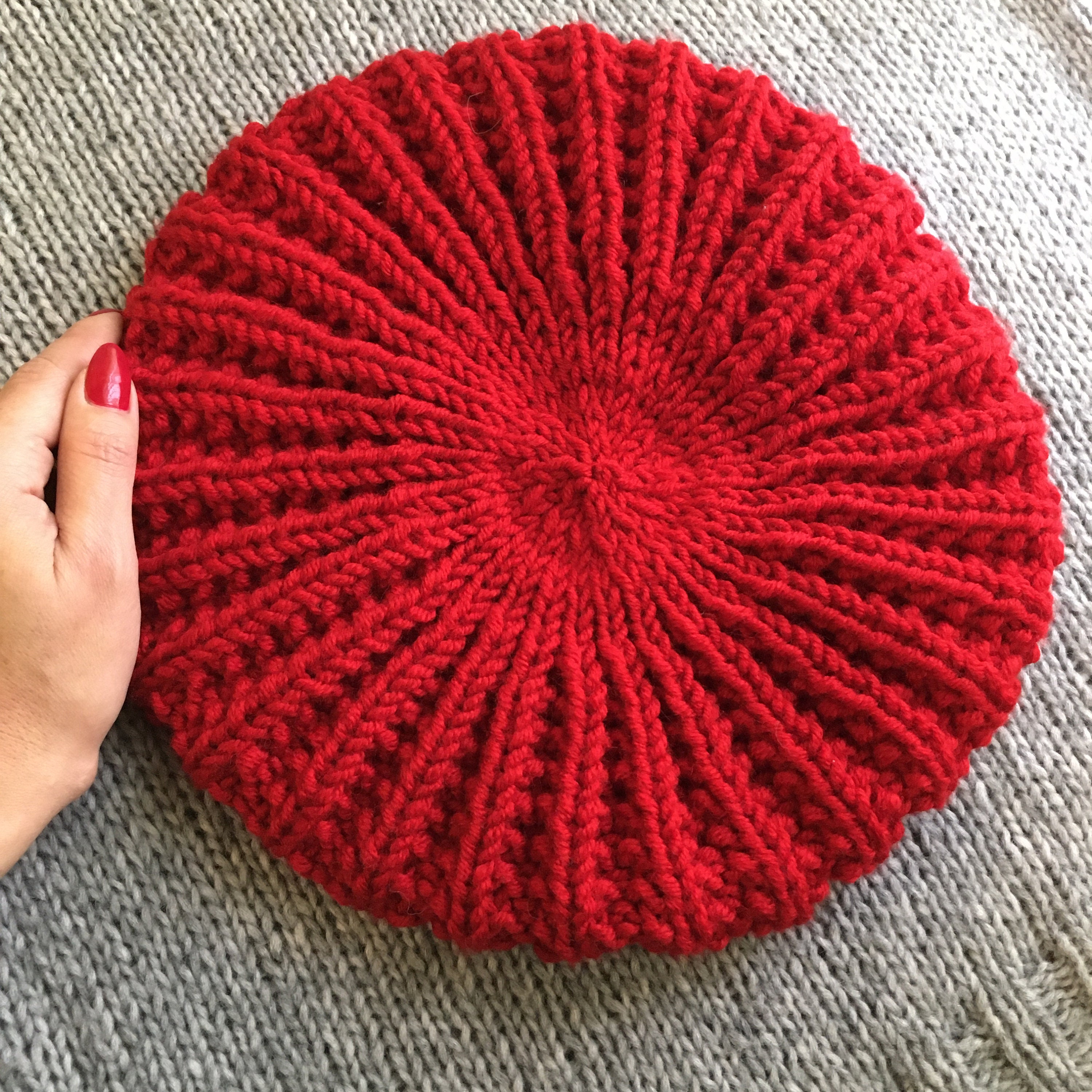 Beret Hat Knit Pattern . Easy Knit Beanie Pattern . Chunky Hat Pattern ...