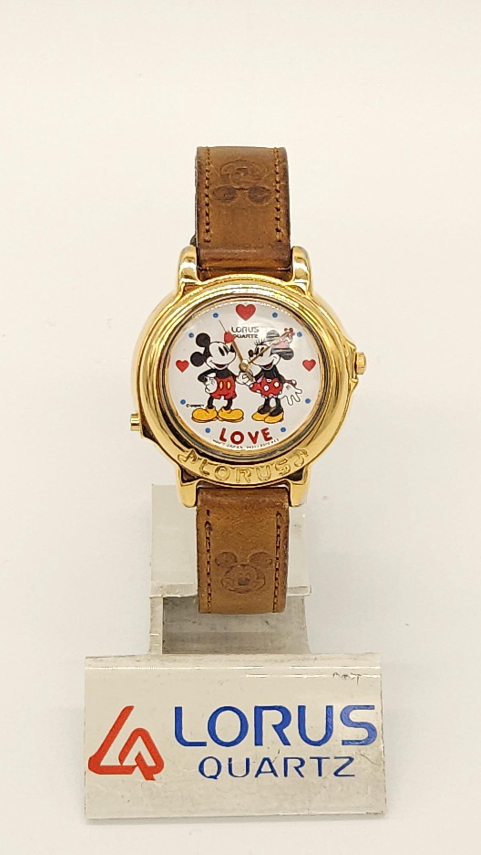 1990年代ヴィンテージ LORUS / ローラス ミッキー＆ミニー クロノ ヴィンテージ ローラス LORUS ミッキーマウス Mickey 腕時計