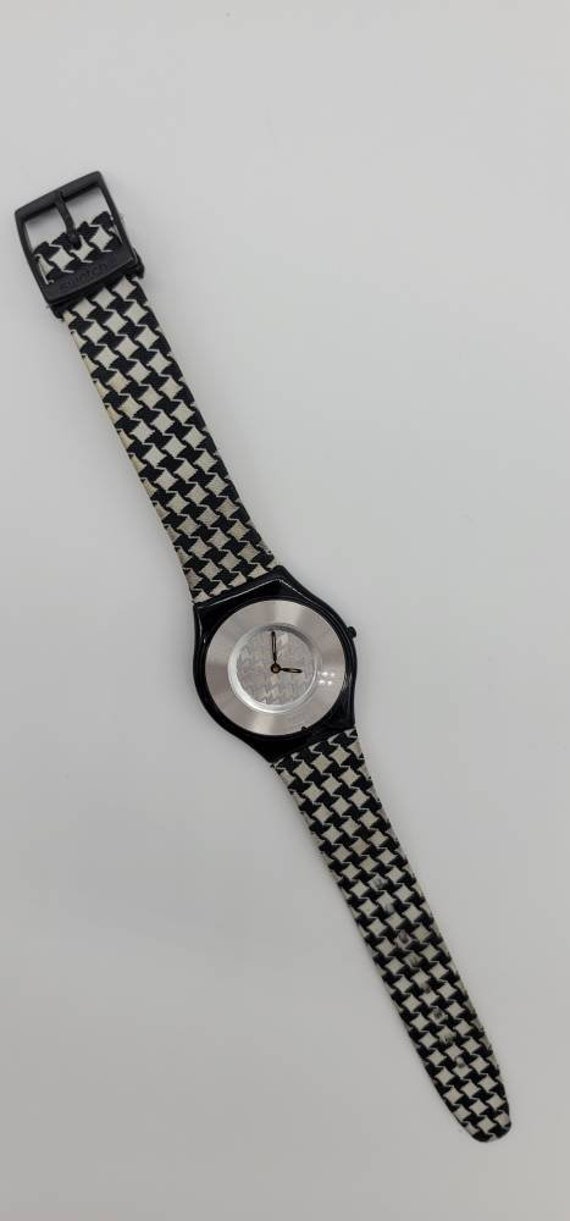 Vintage Super Slim Swatch V8 Swiss Made Watch Sil… - image 10