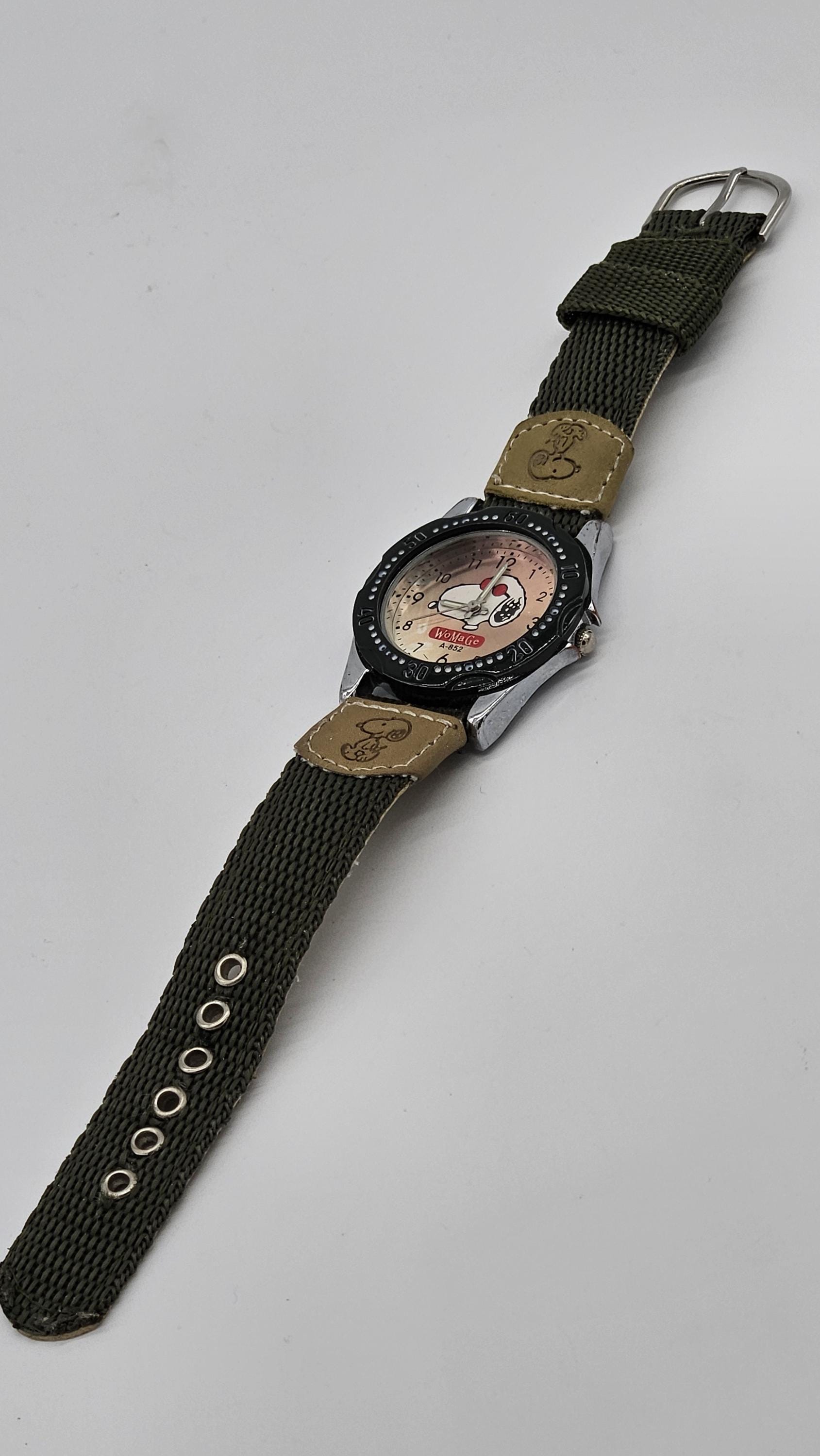 スヌーピーコレクタブルウォッチ'1995 PEANUTS 75th Anniversary Accutime Collector's Watch ft