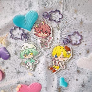 I7 Collab 2.5in Charms