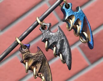 Collar de ala personalizado, collar de ala de murciélago personalizado, collar de alas de ángel de titanio hecho a mano, collar de alas de demonio, collar de ala de águila para hombre