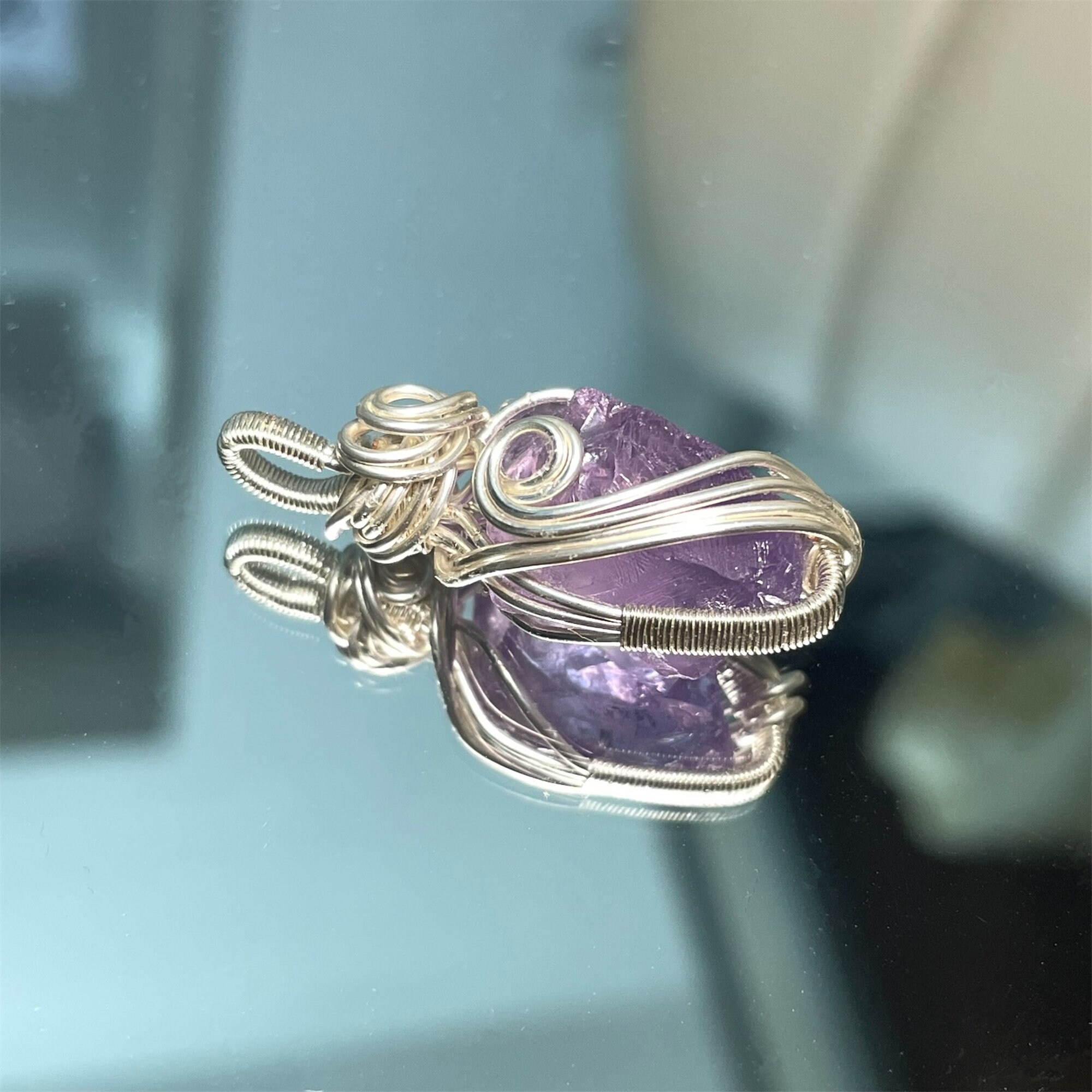 Forma geometrica in ametista naturale | AMetis® Gioielli
