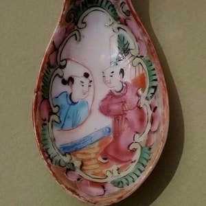 Porcelain spoon of China Township
