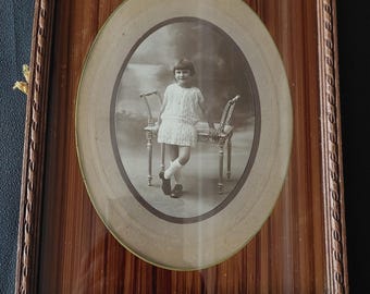 Antikes gerahmtes Foto im Art-Deco-Holzrahmen