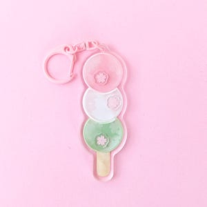 ES 3.5 Inch Dango Acrylic Shaker Charm Keychain - Cherry Blossom Springtime Japan Anime Itabag Kawaii Cute Pink Gift Accessory