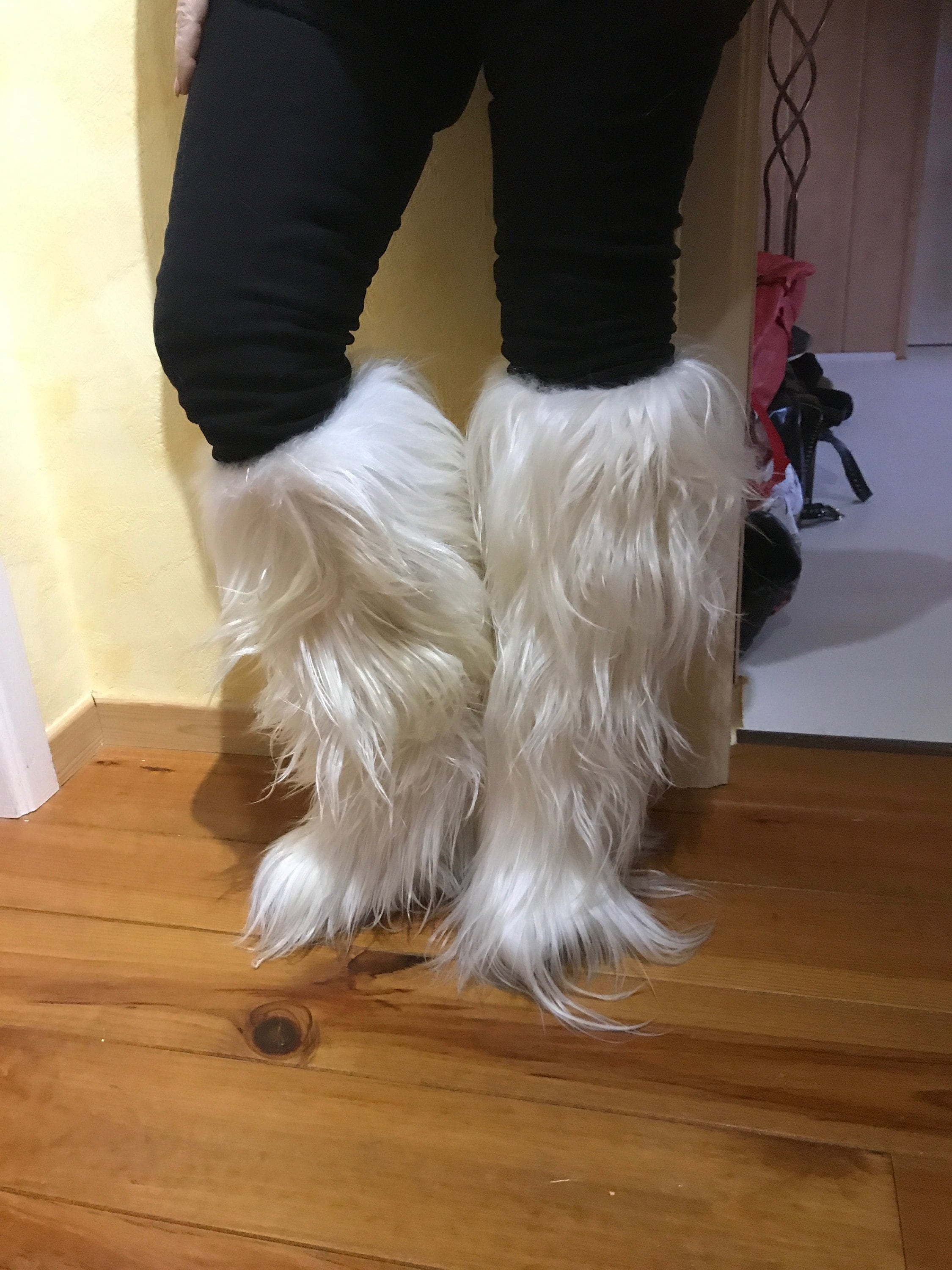 Muk luks chukka boots top