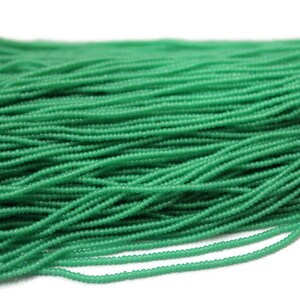 13/0 Czech Seed Beads. Waxy Green. 1/3/5 Hanks Preciosa Ornella Beads,Embroidery Beads,Craft Supply,Jewelry Findings