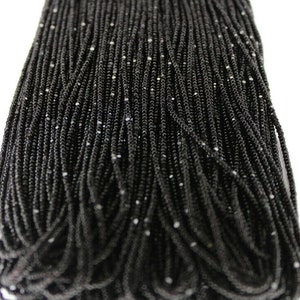 Perles taille Charlotte 11/0 noir de jais (2 facettes parfaites) 1/5/25/50 Hanks. Matériel de broderie, fournitures de bijoux, coupes authentiques premium vintage