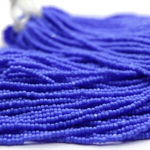 11/0 Charlotte Cut Beads Royal Blue Opaque (2 Perfect Facets) 1 Hank. Embroidery Material, Jewelry Supply, Vintage Premium True Cuts