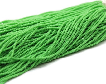 13/0 Charlotte Cut-kralen, L. Green Opaak, 1/3/5 Hanks Preciosa Ornella-kralen, borduurkralen, Ambachtelijke Voorraad, Sieradenbevindingen