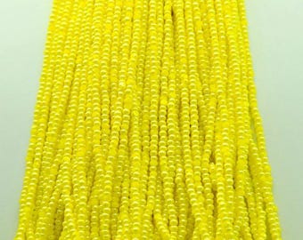Cuentas de corte Charlotte 11/0, brillo amarillo opaco, madeja completa, madejas de 1/3/5, Preciosa, cuentas para bordar, accesorios de joyería, calidad AAA, 88110