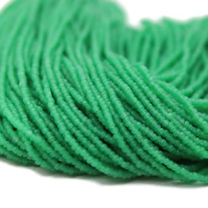 13/0 Charlotte Cut Beads Waxy Green (2 Perfect Facets) 5/10/20/50/250/500 Grams.Embroidery Material,Jewelry Supply, Premium True Cuts