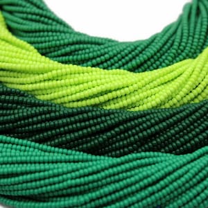 11/0 Czech Seed Beads, Green Opaque Shades, 1 Hank, Preciosa Ornella Beads,Embroidery Beads,Craft Supply,Jewellery Findings