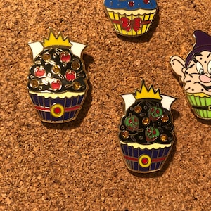 Evil Queen Combo Before and After Posion Apple Pins, Evil Queen Pin, Evil Queen Accessories, Disney Pin, Snow White Pin