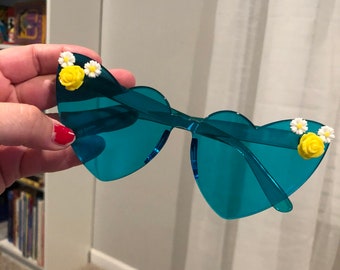 Sunflower Minnie Mouse Sunglasses, Minnie Mouse sunglasses, Minnie Mouse ACcessories, Mickey Mouse  Sunglasses, Disney Sunglasses