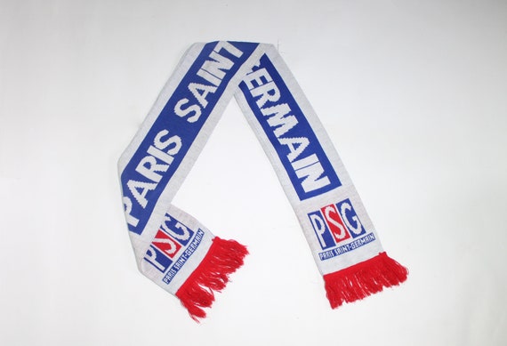 Paris Saint-Germain F.C. scarf