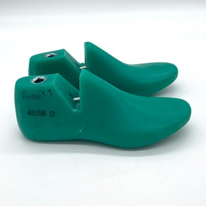 Shoe Lasts for DIY Shoes - Plastic Boot Mold, Child Sizes EU 31-32