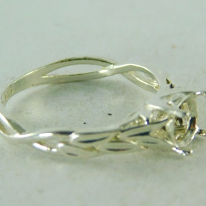 6412 Sterling Silver Ring Setting, 6 mm Round Faceted Gemstone, Size 8 [Free Shipping and Sizing]