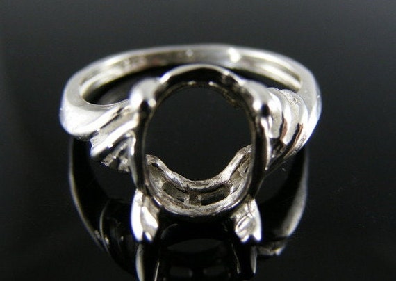 Silver shop ring sizing