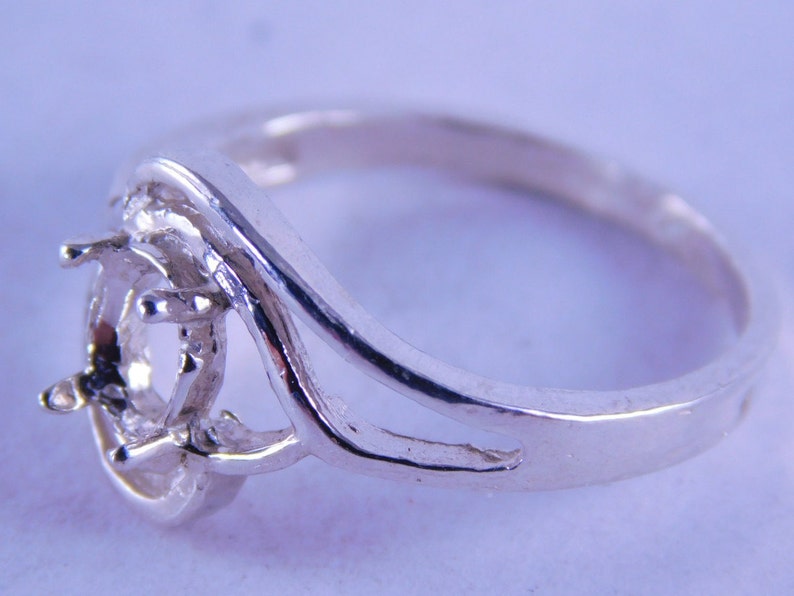 6 x 4 MM Oval Gemstone D5684 Sterling Silver Ring Setting Size 7.25