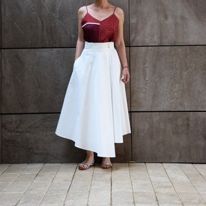 white skirt/ retro style/ vintage style skirt/ designer white skirt/ white cotton skirt/ wedding skirt/ prom skirt/ asymmetrical skirt